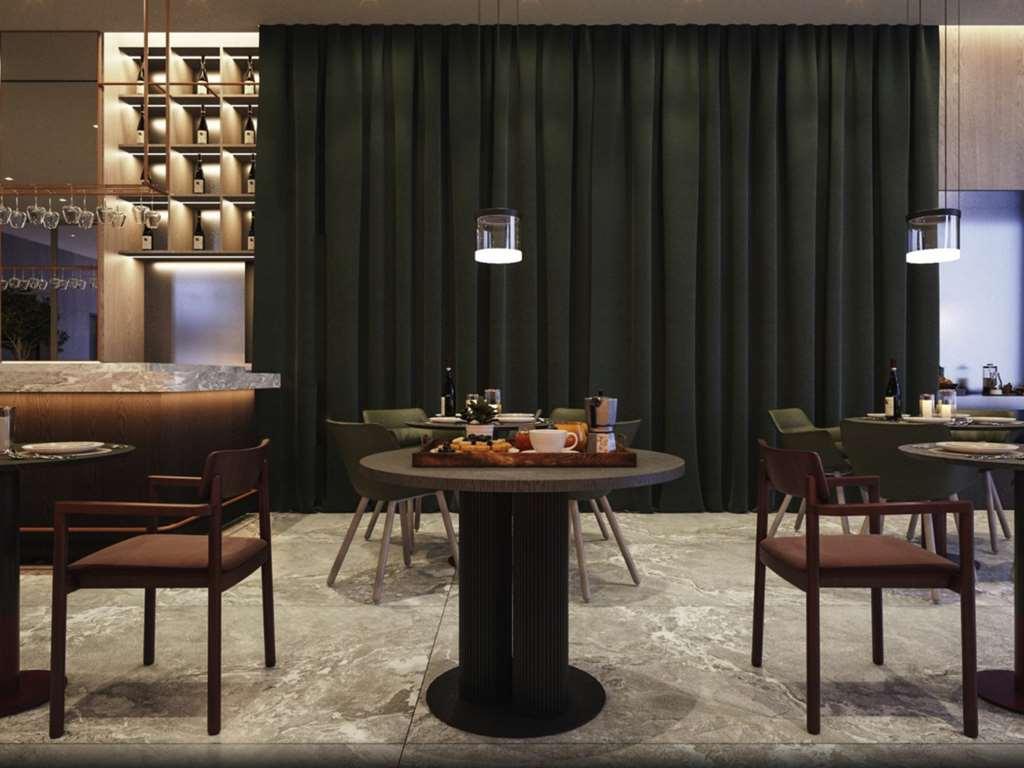 Mercure Prishtina City Pristina Restaurant foto